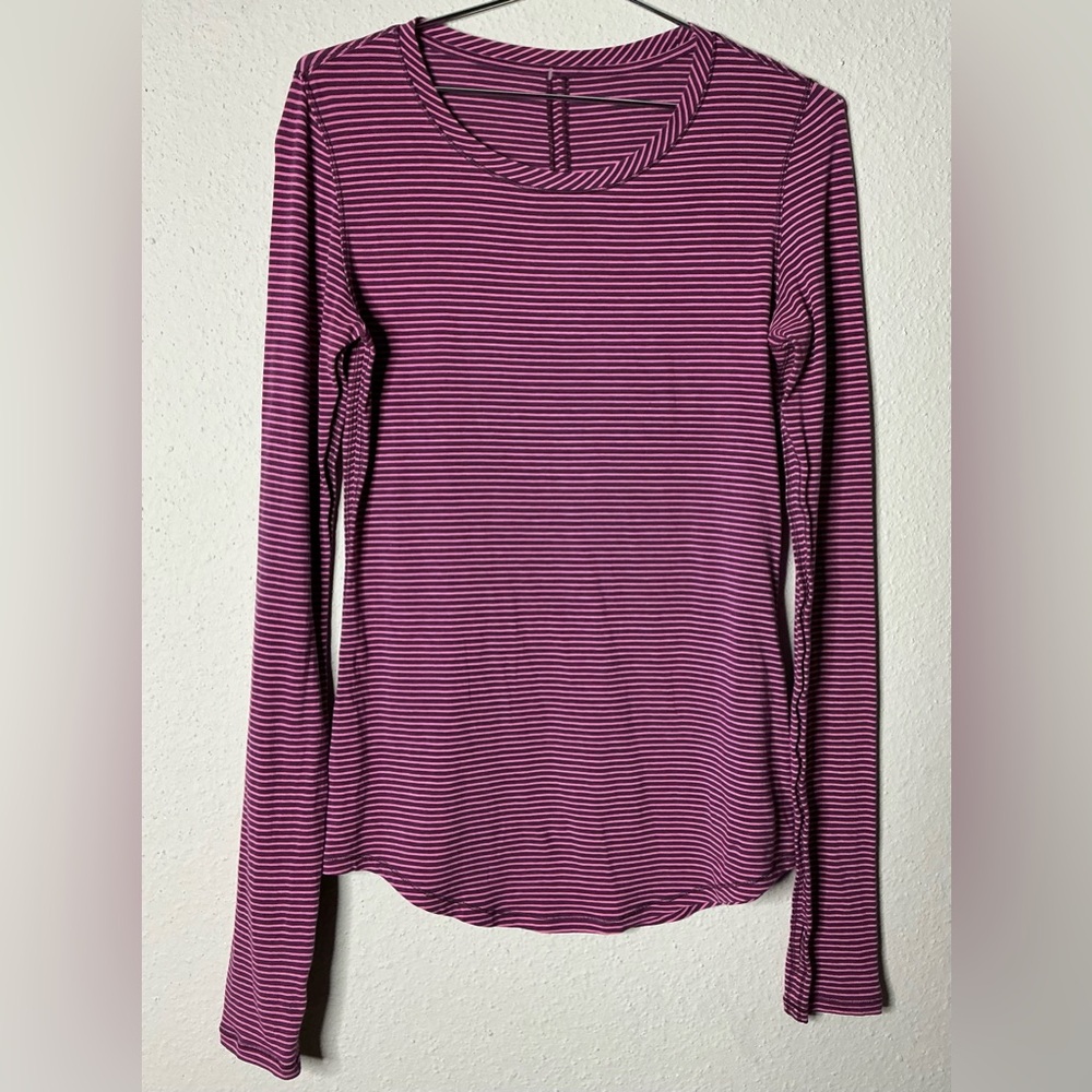 lululemon athletica purple and black striped Long Sleeve Top size M - Picture 3 of 7